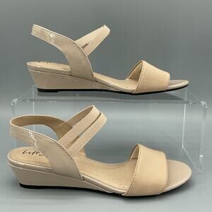 NEW Lifestride Women’s Yolo Wedge Sandals Taupe Size 5M